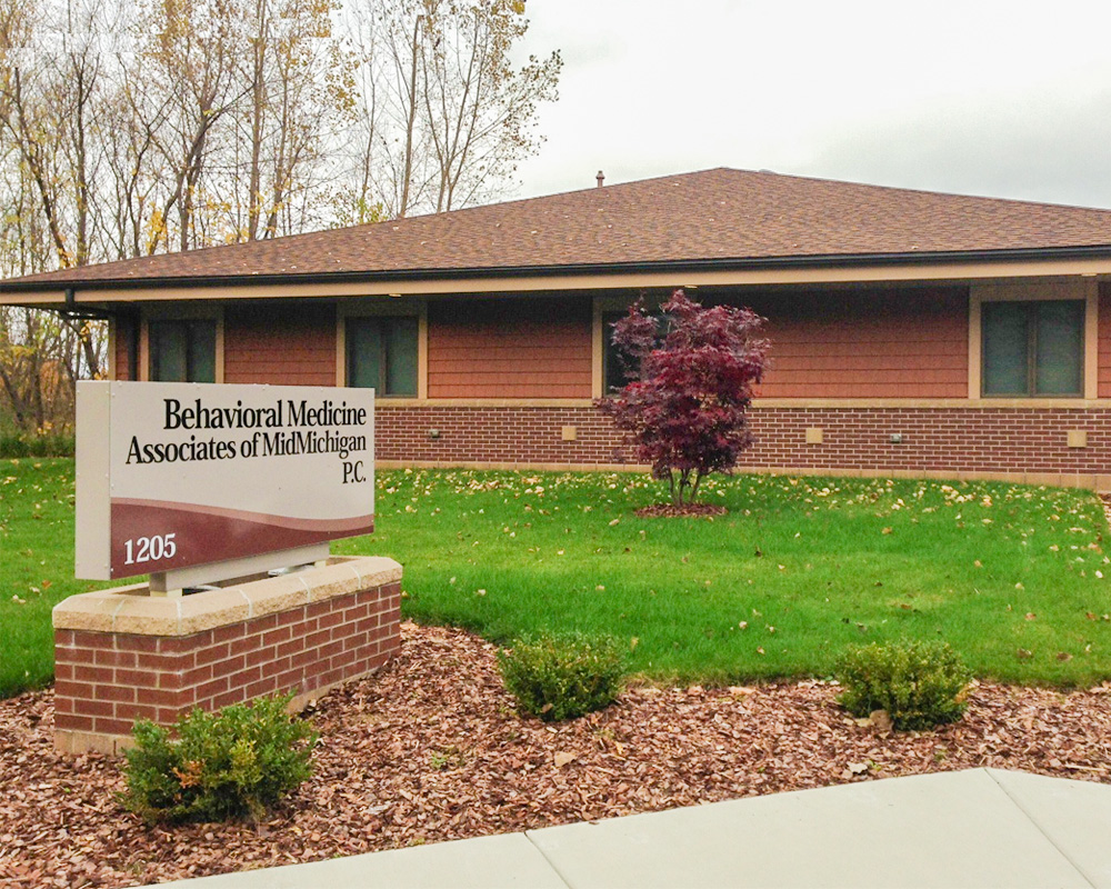 Behavioral Medicine Associates of MidMichigan Building in the Fall